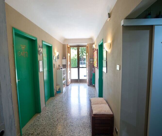 酒店 Ai 4 Elementi