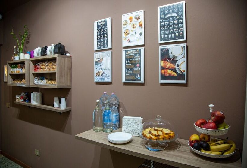 酒店 Ai 4 Elementi