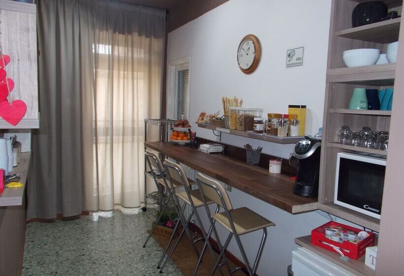 酒店 Ai 4 Elementi