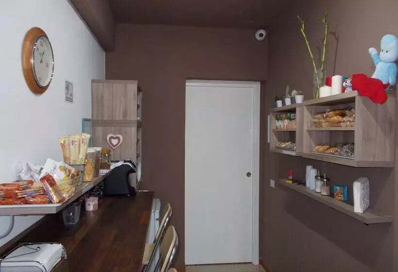 هتل Ai 4 Elementi