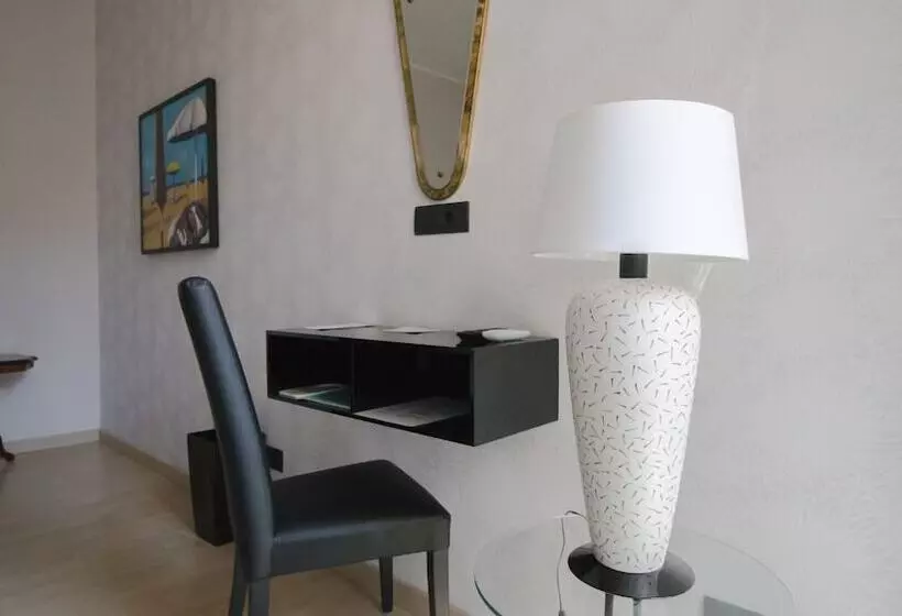 Hotelli Aiello Rooms