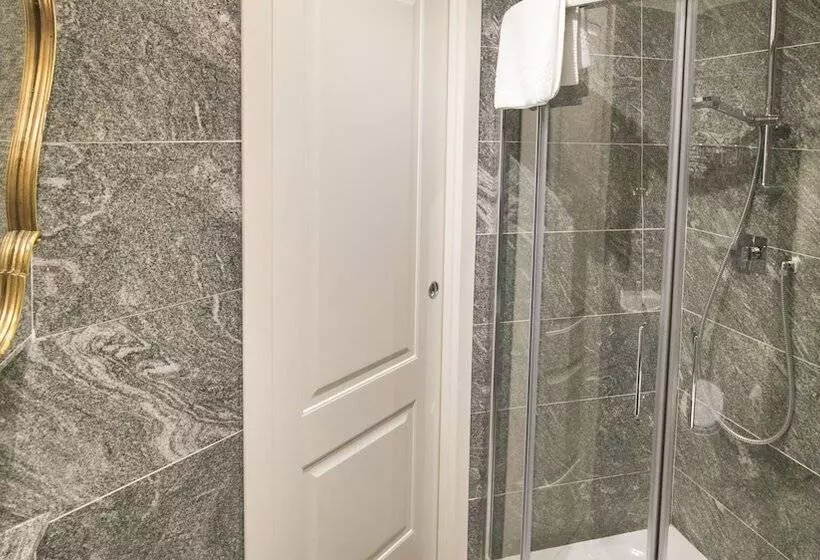 Hotelli Aiello Rooms