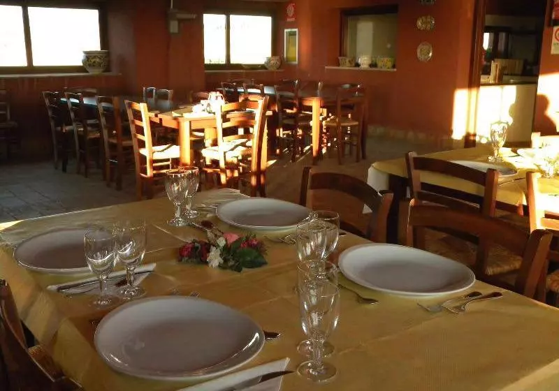 هتل Baglio Maragani Az Agric B&b