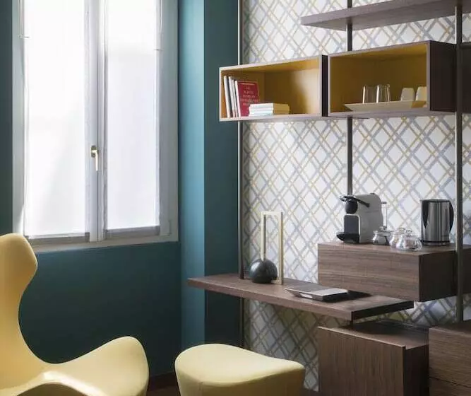 هتل Castello Sforzesco Suites By Brera Apartments