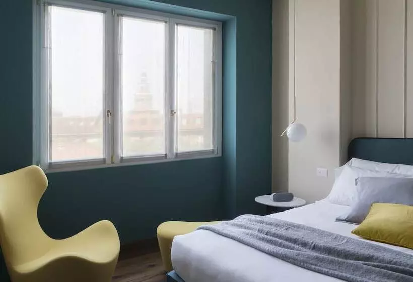 هتل Castello Sforzesco Suites By Brera Apartments
