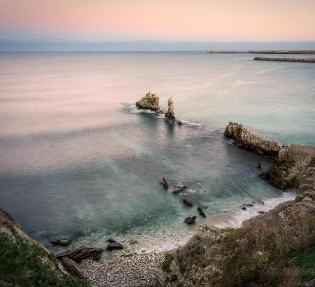 هتل Voilà Rooms Guest House