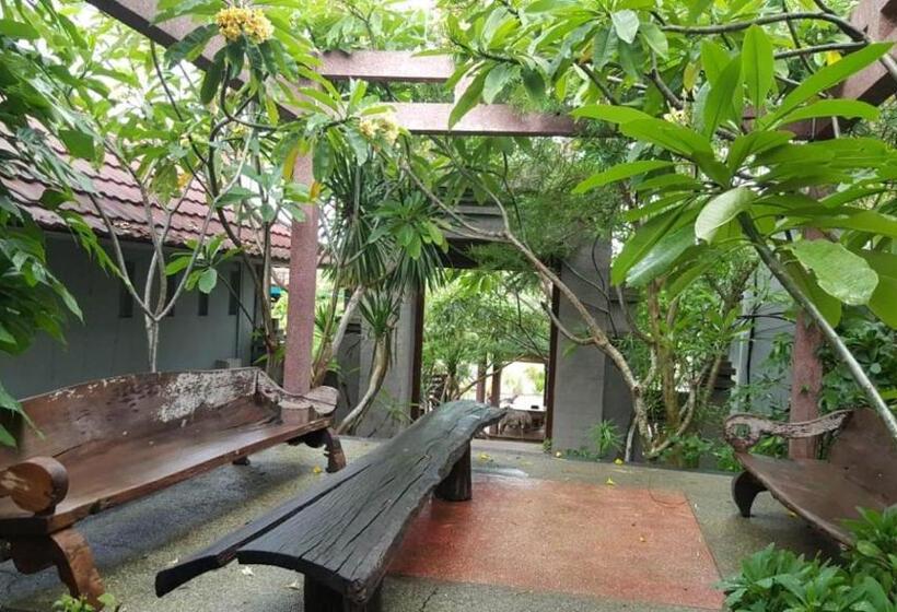 فندق Exotic Komodo