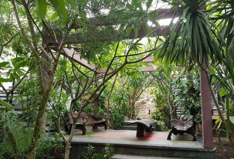 فندق Exotic Komodo