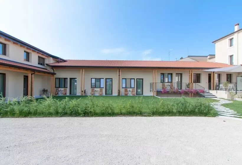 Hotelli Garda Relais