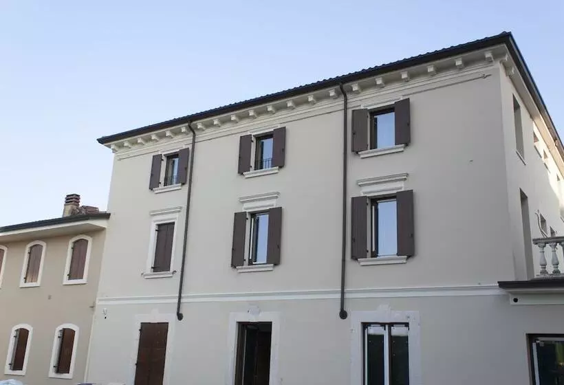 Hotelli Garda Relais