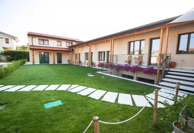 Hotelli Garda Relais