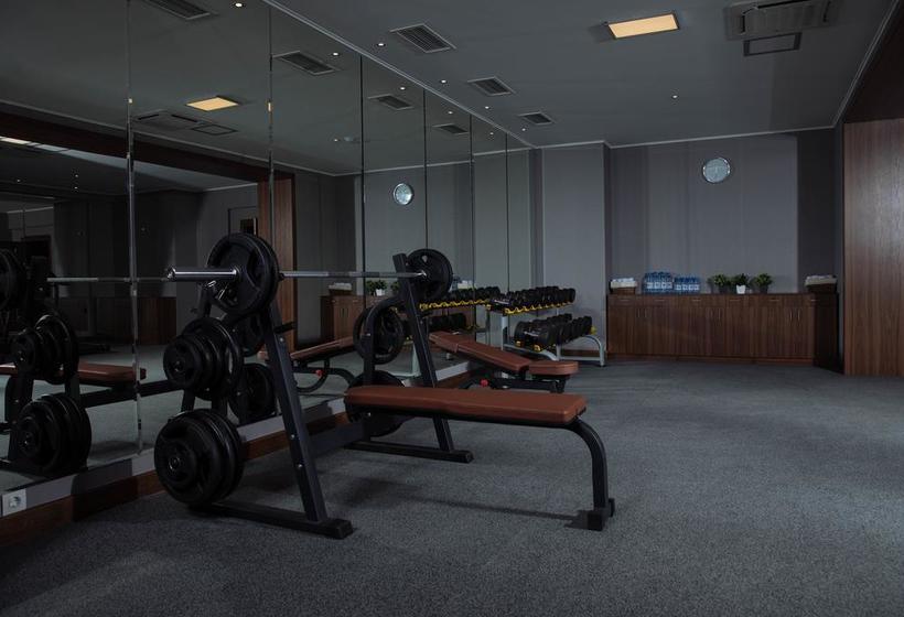 هتل Garden Park Inn