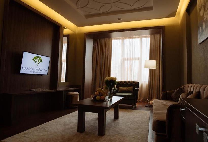 هتل Garden Park Inn