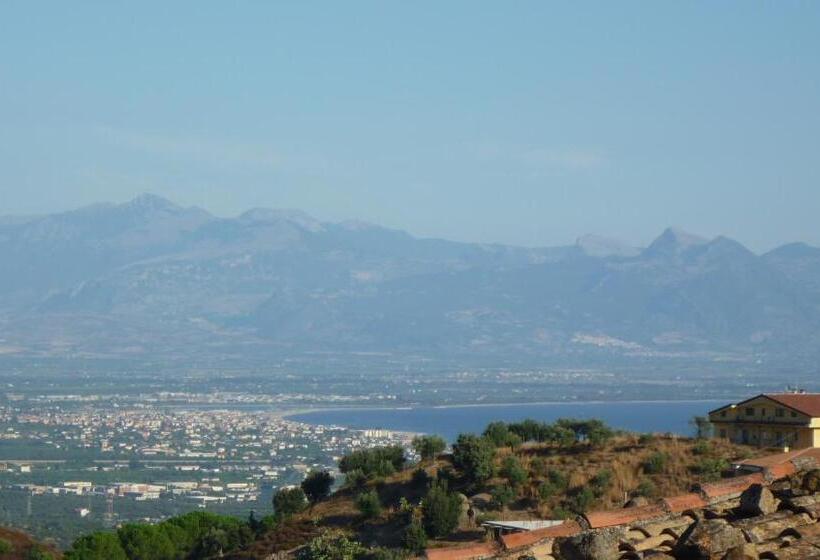 בית מלון כפרי La Terrazza B&b