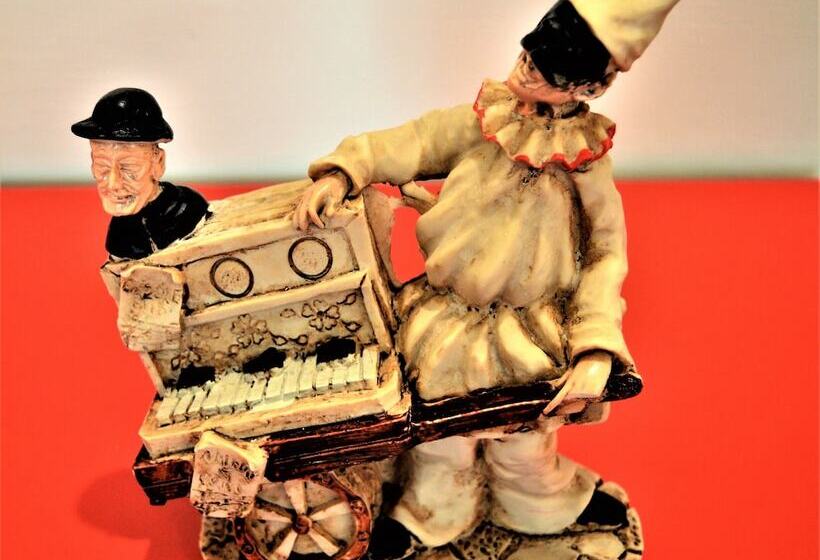 هتل Napoli Station B&b