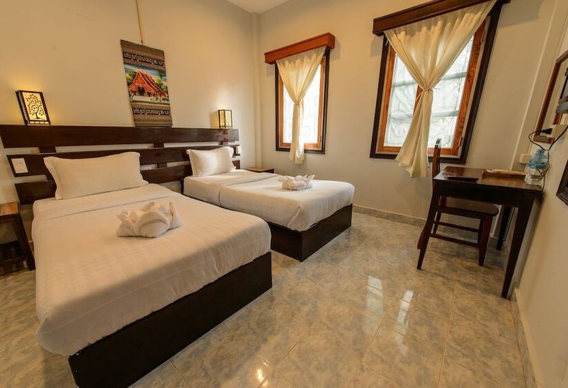 ホテル Sabaidee Guesthouse