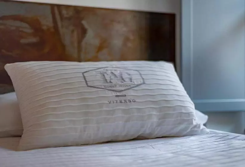 هتل Tag Guest House
