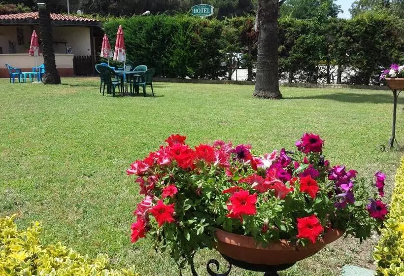 Hotelli Thairè Resort