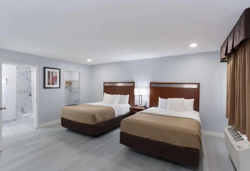هتل Quality Inn Redding Near I 5
