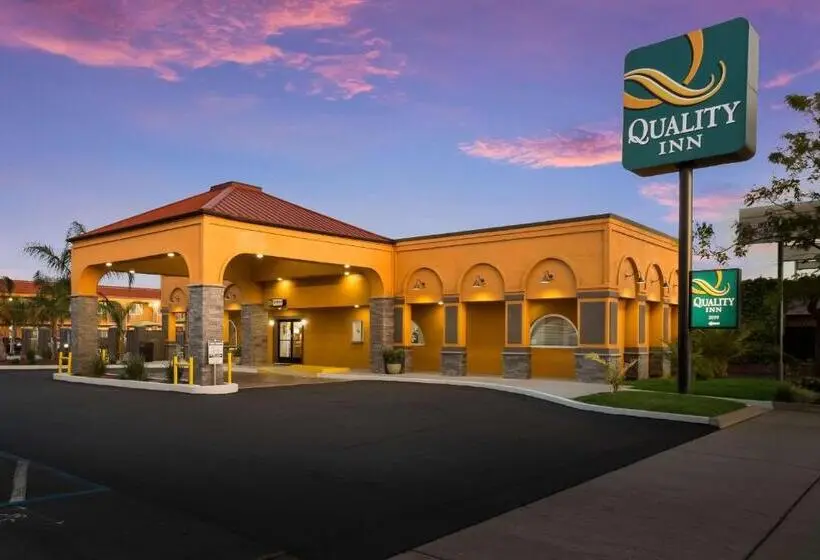هتل Quality Inn Redding Near I 5