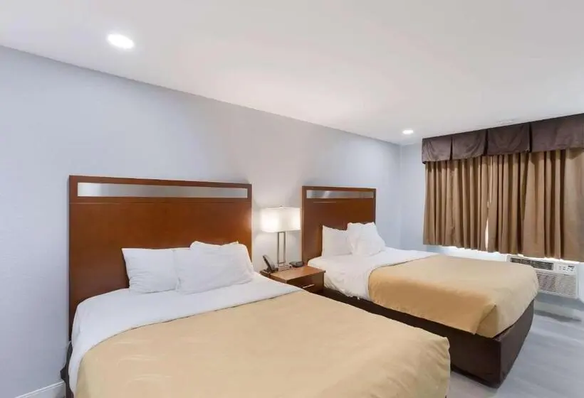 هتل Quality Inn Redding Near I 5