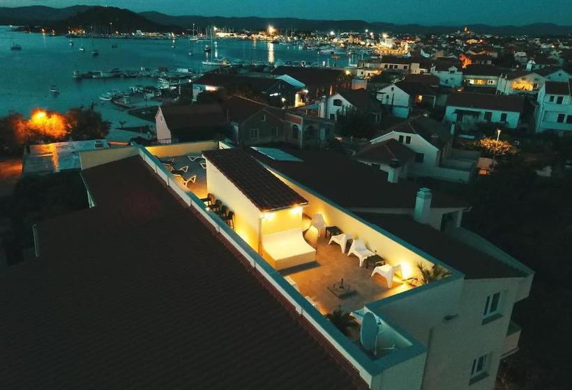 فندق Apartments Stella Adriatica