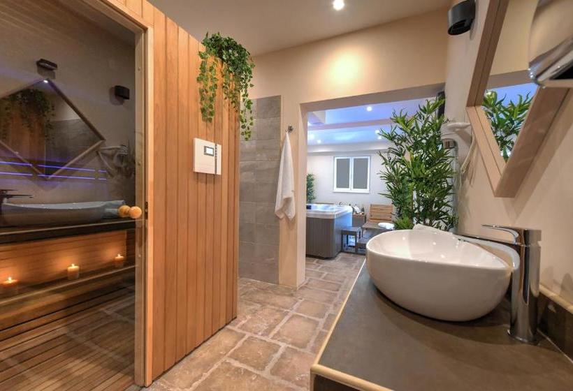 فندق Apartments Stella Adriatica