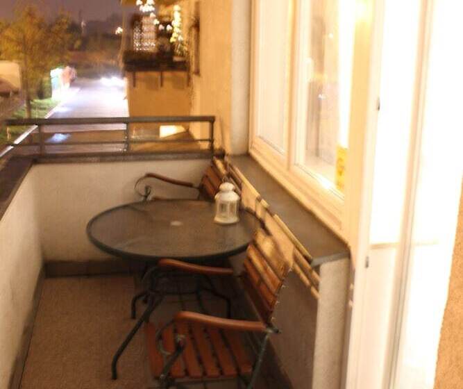 فندق Kolorowa Guest Rooms