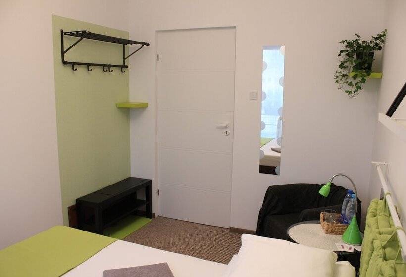 فندق Kolorowa Guest Rooms