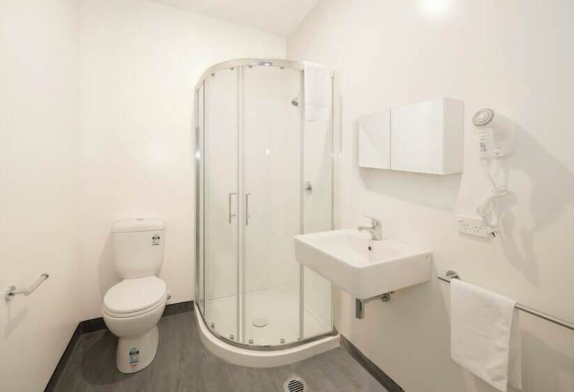 酒店 Liberty Apartment