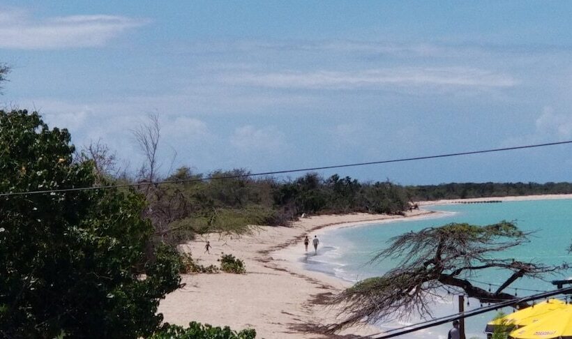 هتل Luichy S Seaside