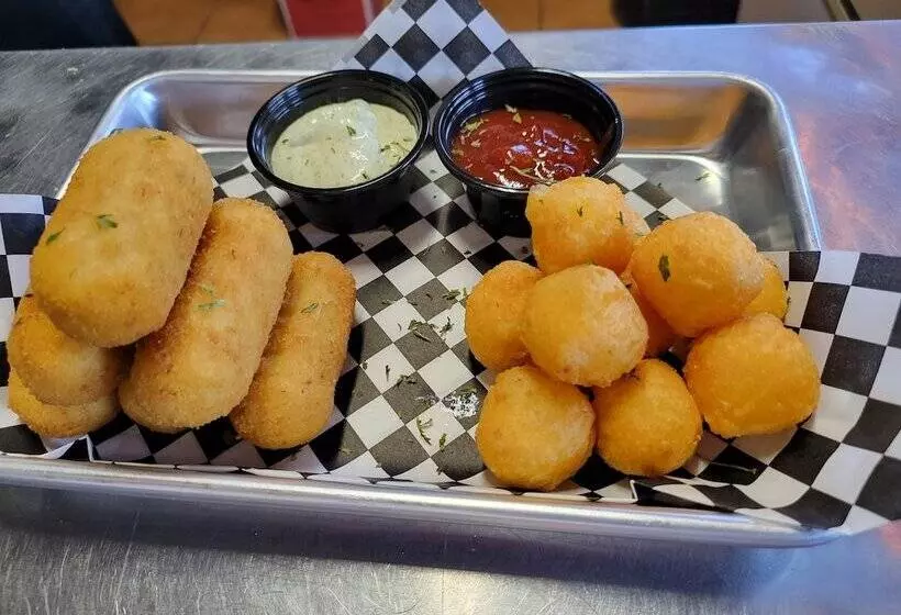 هتل Luichy S Seaside