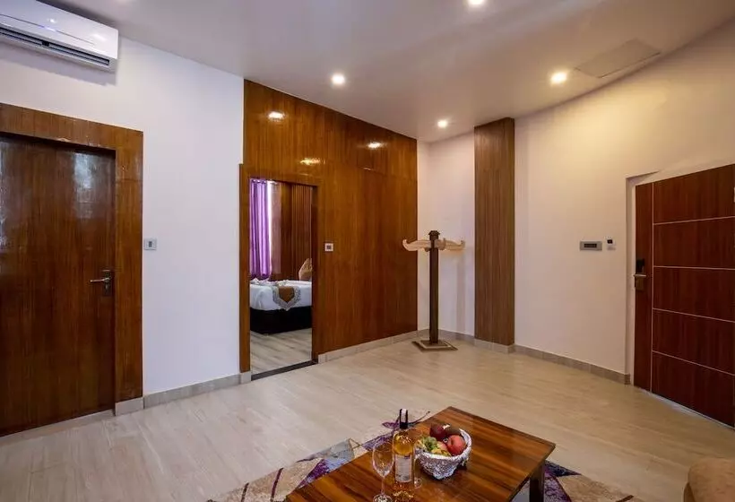 هتل Nansc Lumbini