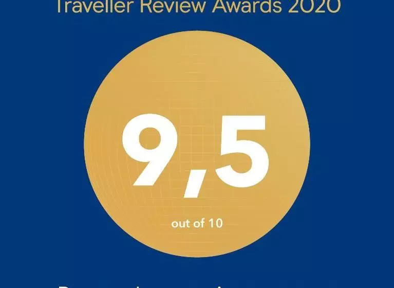 هتل Pontus Luxury Apartments