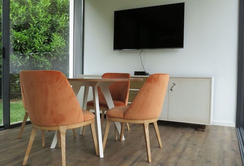 هتل Quinta Do Pomar Maior