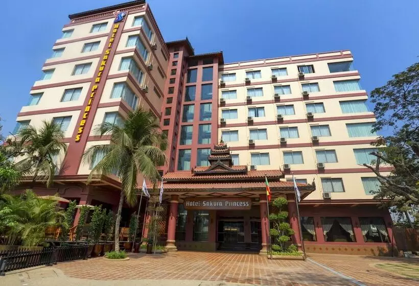 هتل Sakura Princess