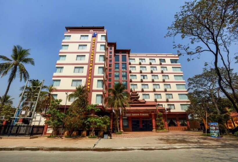 هتل Sakura Princess