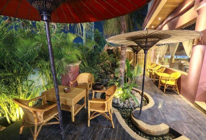 هتل Sakura Princess