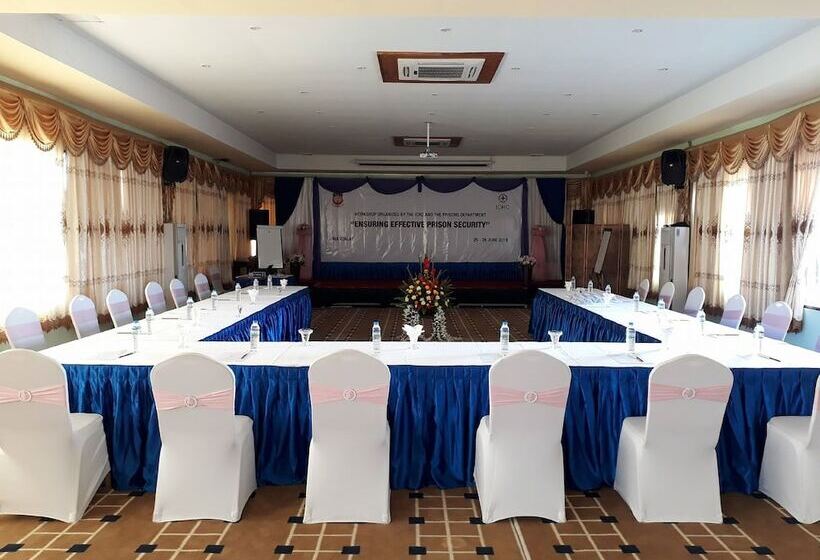 هتل Sakura Princess