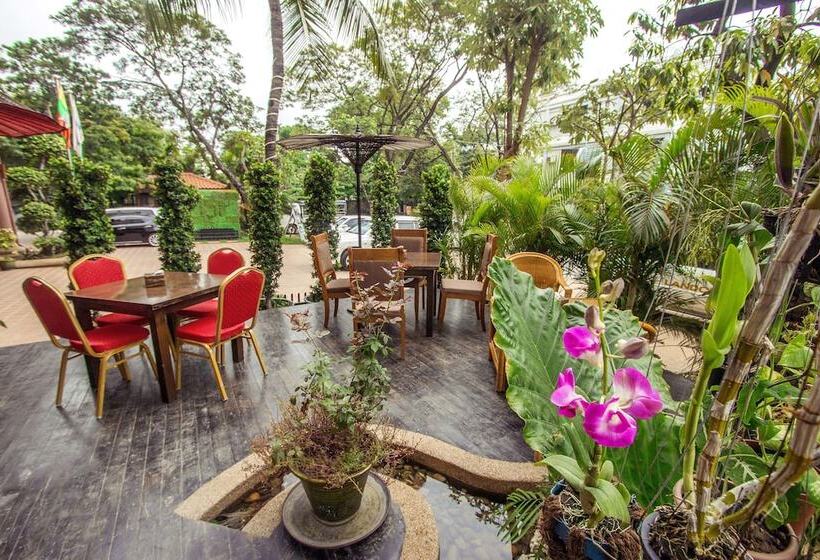 هتل Sakura Princess