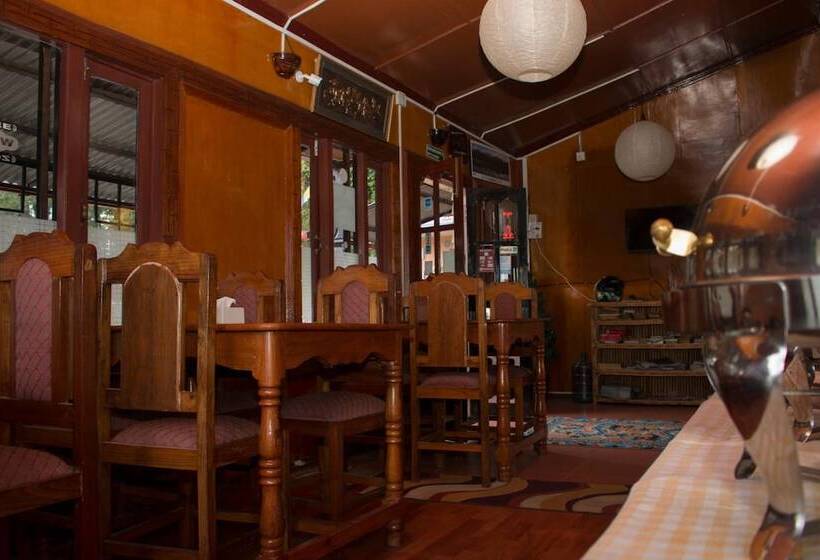 هتل Stupa Resort Nagarkot