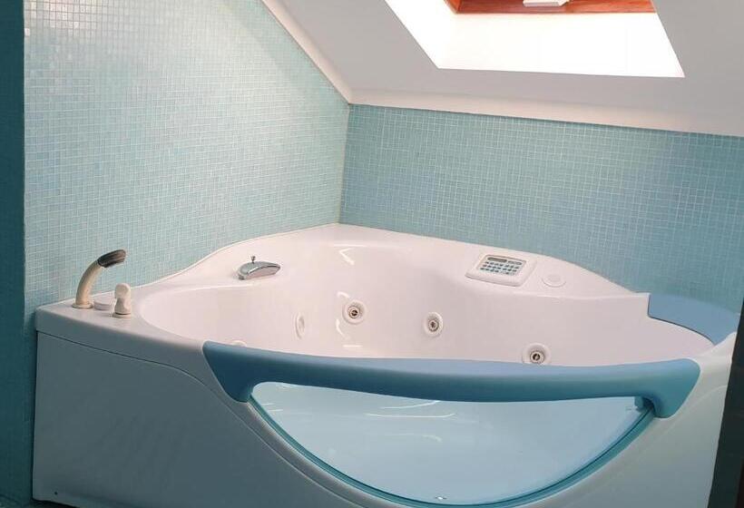 هتل Suites Foz O Porto