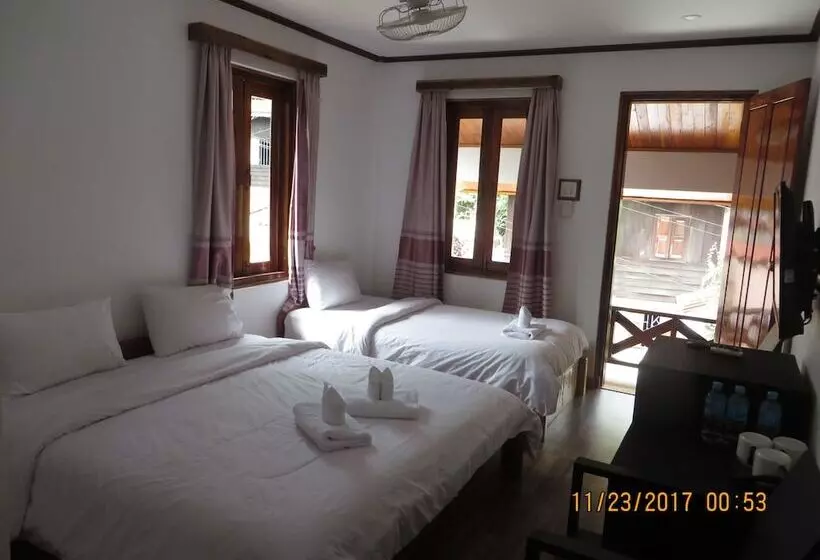 ホテル Villa Namkhan River