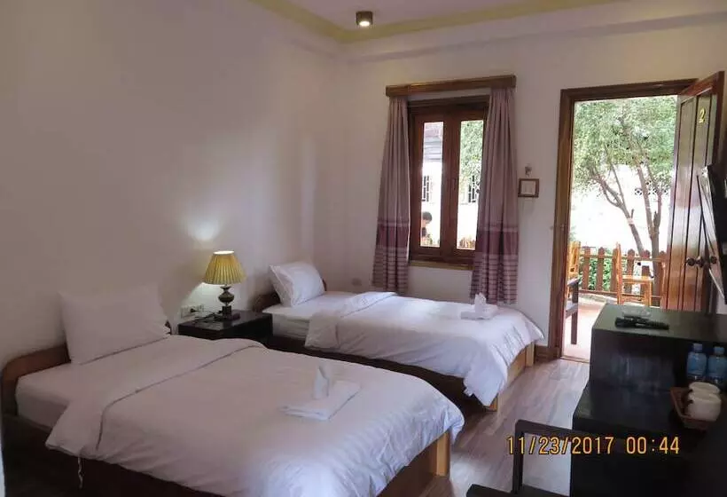 ホテル Villa Namkhan River