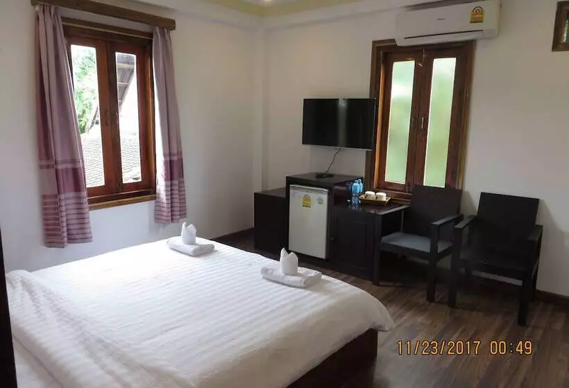 ホテル Villa Namkhan River