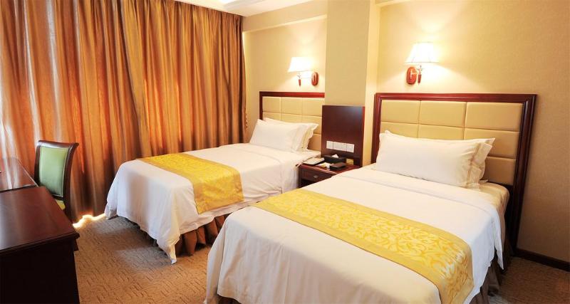 Otel Vienna  5.0 Qingyuan City Plaza Lianjiang Road