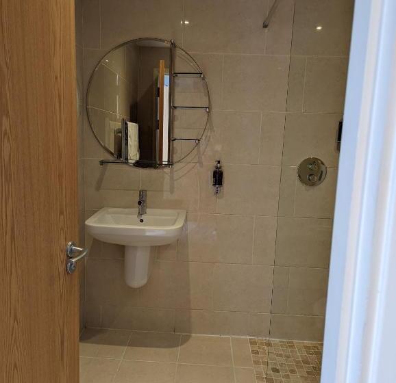 酒店 Barley Sheaf, Old Bridge Street En Suites, Only