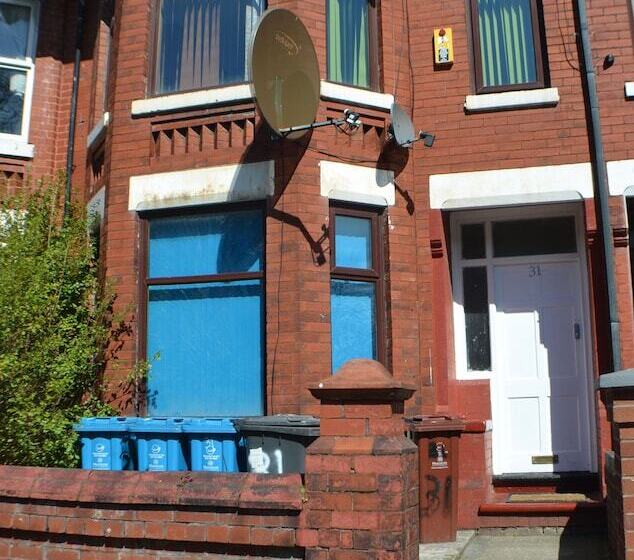 Hotel Birchfields Guest House