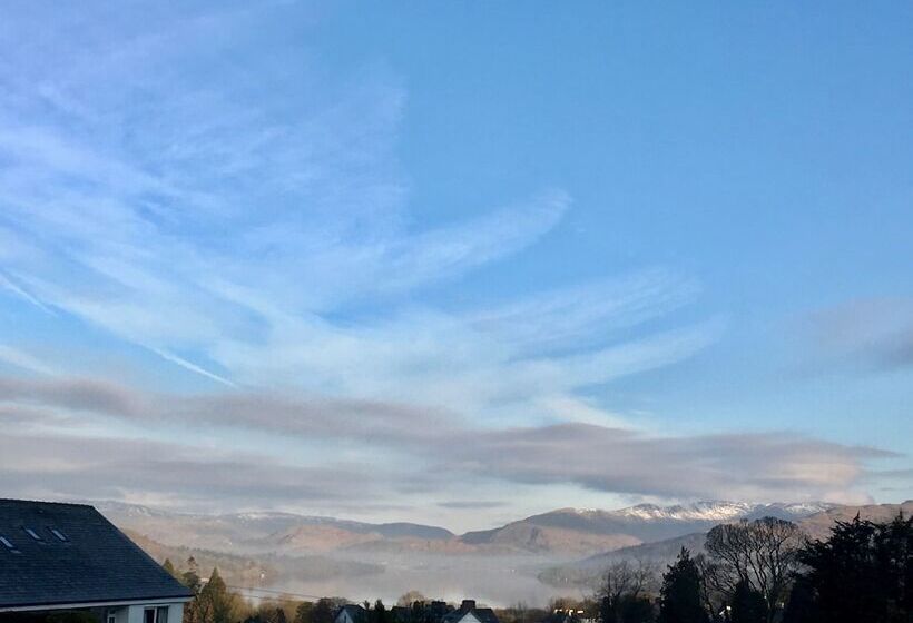 בית מלון כפרי Blenheim Lodge