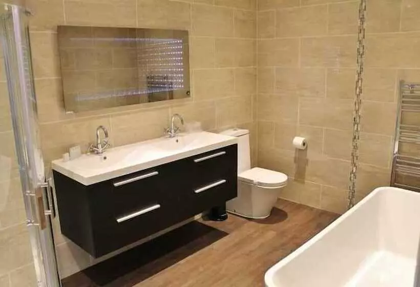 Hotelli Boutique By Browns